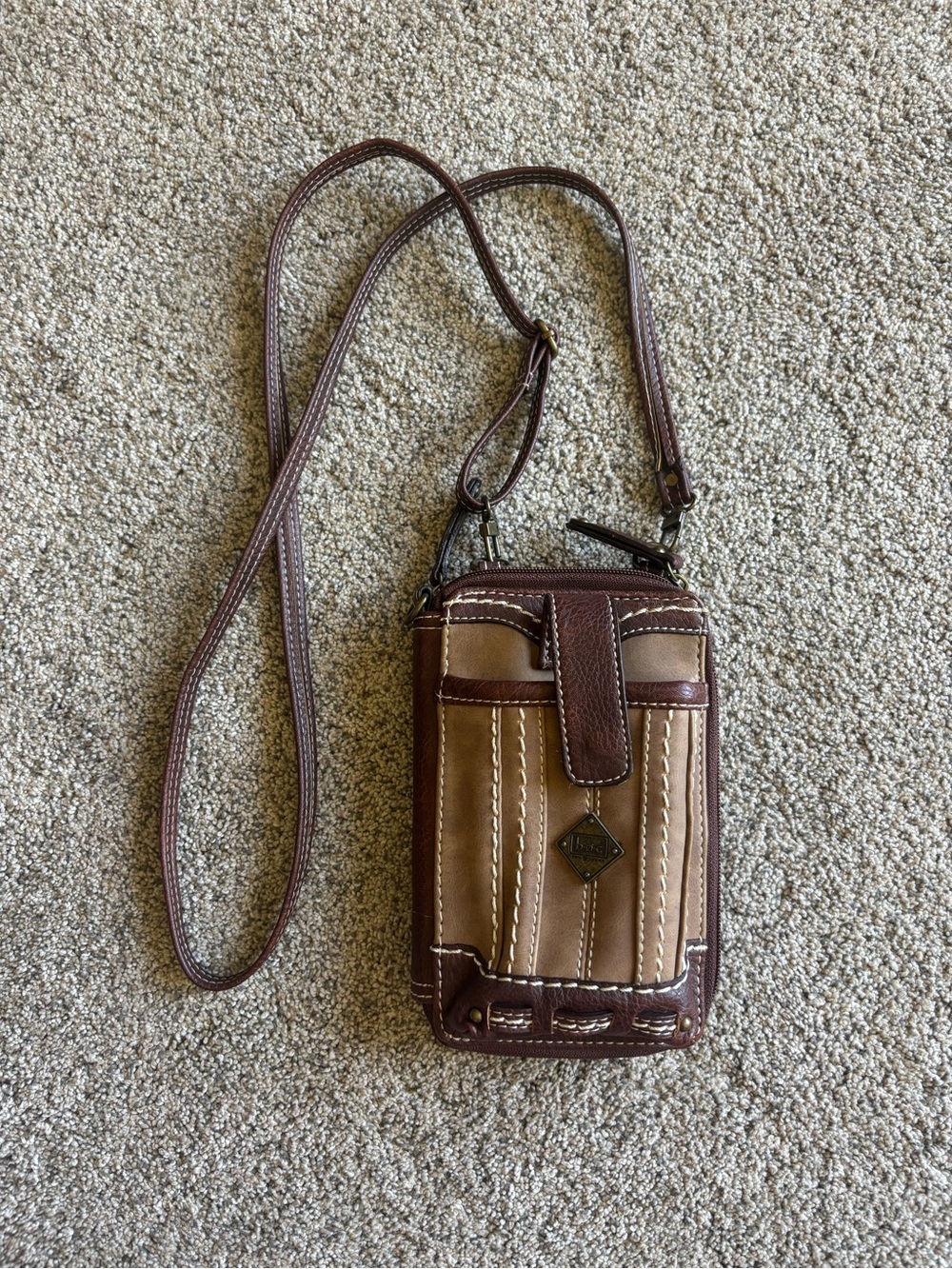 b.o.c. Crossbody Wallet/Phone bag